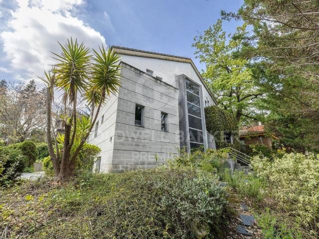 Villa en alquiler en Cerdanyola Del Vallès