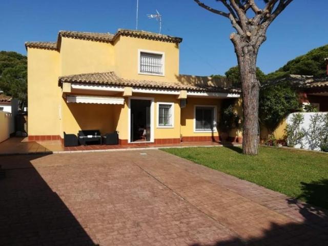Chalet en alquiler en Urbanización La Almadraba, Chiclana De La Frontera