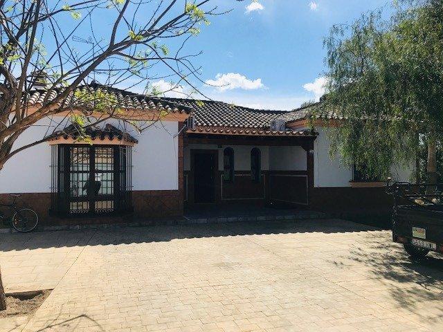 Chalet en alquiler en Pinar de los Guisos, Chiclana De La Frontera