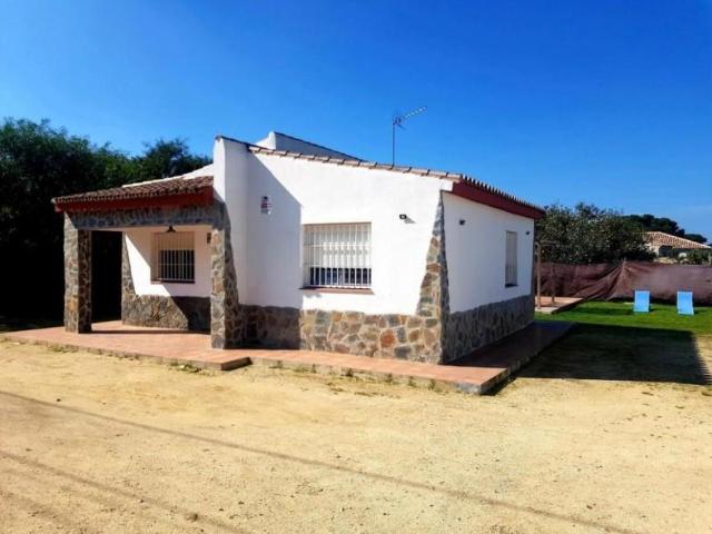 Villa en alquiler en Chiclana De La Frontera, Novo Sancti Petri