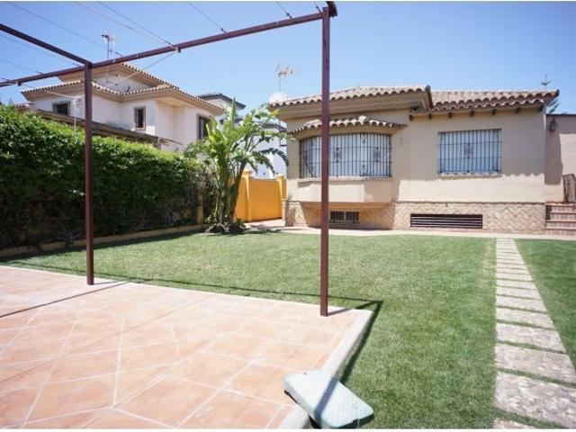 Casa en alquiler en Chipiona