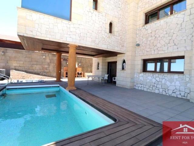 Chalet en alquiler en Miravalle Los Montecillos, Coín