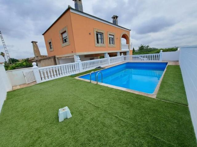 Chalet en alquiler en Corbera, Valencia