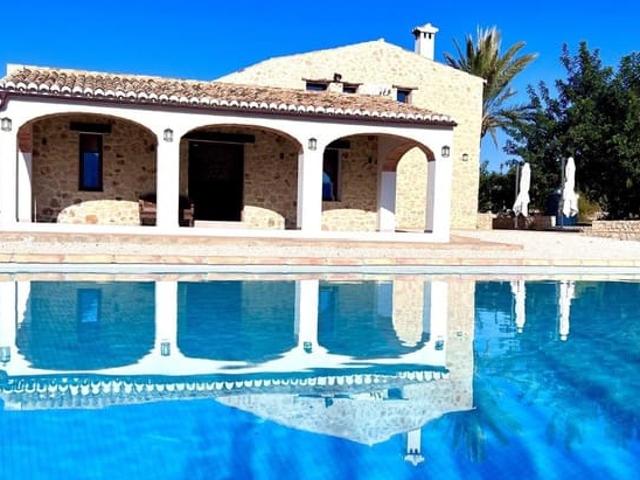 Chalet en alquiler en Barri Port / Centro, la Marina Alta