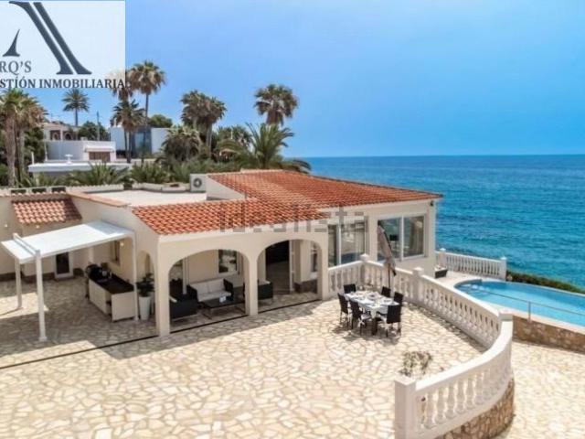 Villa en alquiler en El Campello, Castalla Internacional