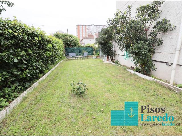 Chalet en alquiler en Laredo