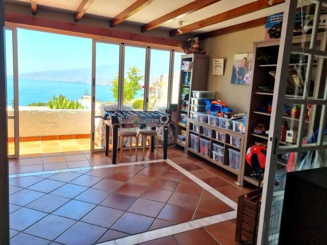 Villa en alquiler en El Rosario, Radazul Bajo