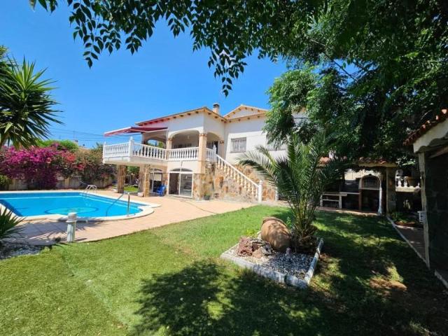 Villa en alquiler en El Vendrell
