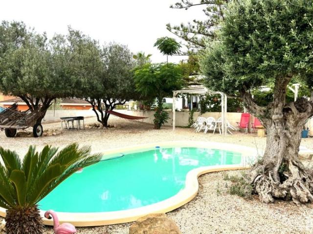 Chalet en alquiler en Elche