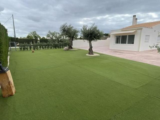 Chalet en alquiler en Elche