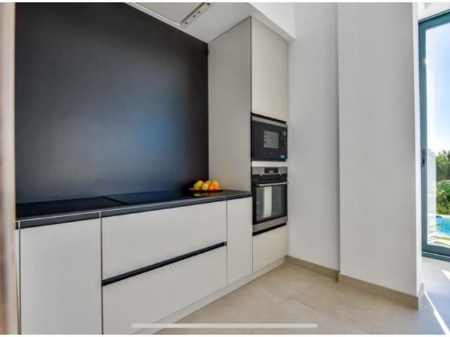 Casa en alquiler en Finestrat