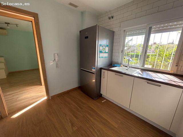 Casa en alquiler en Gelves, Sevilla