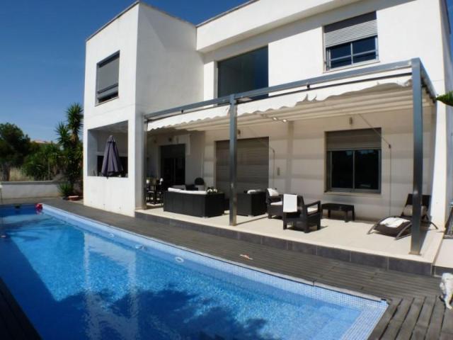 Villa en alquiler en Godella, Santa Bárbara