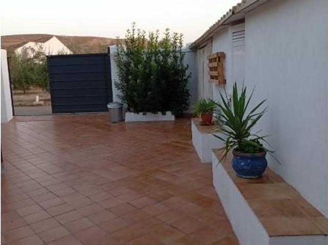 Chalet en alquiler en Jaén