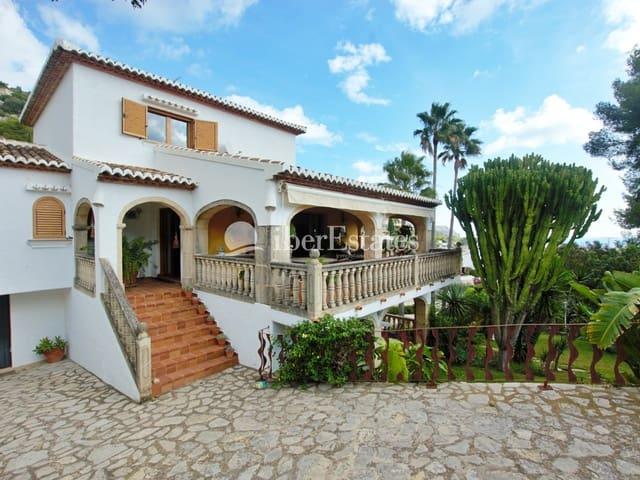 Villa en alquiler en Jávea