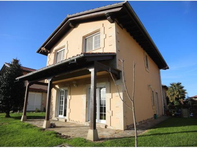 Casa en alquiler en Udías, Cantabria