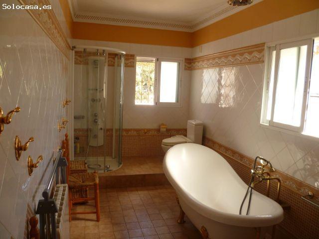 Casa en alquiler en la Marina Baixa, Valencia