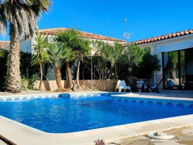 Villa en alquiler en L'ametlla De Mar, les Tres Cales