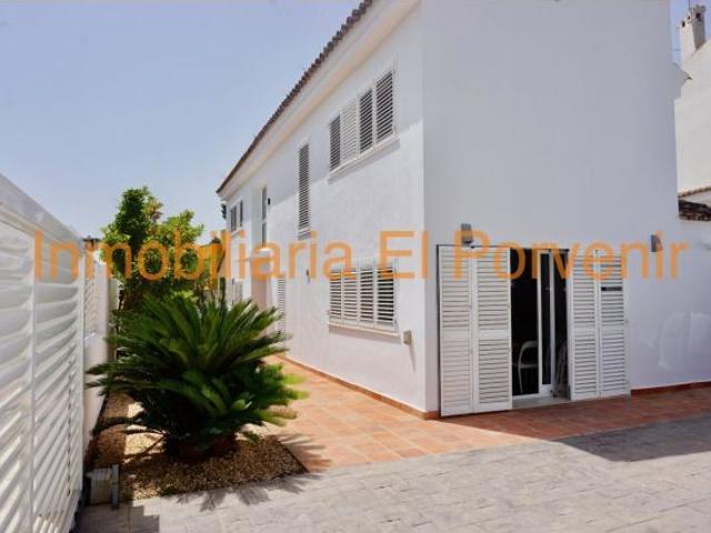 Casa en alquiler en Valencia, Santa Apolonia