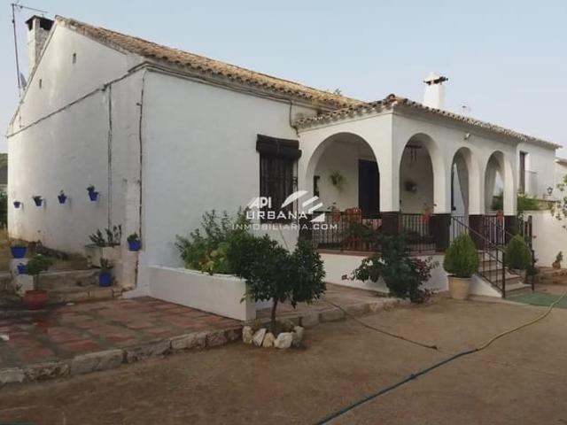 Chalet en alquiler en Zona 2 (Centro y San Francisco), Lucena