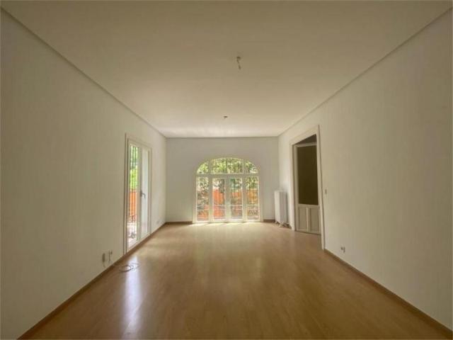 Chalet en alquiler en Niño Jesús, Madrid