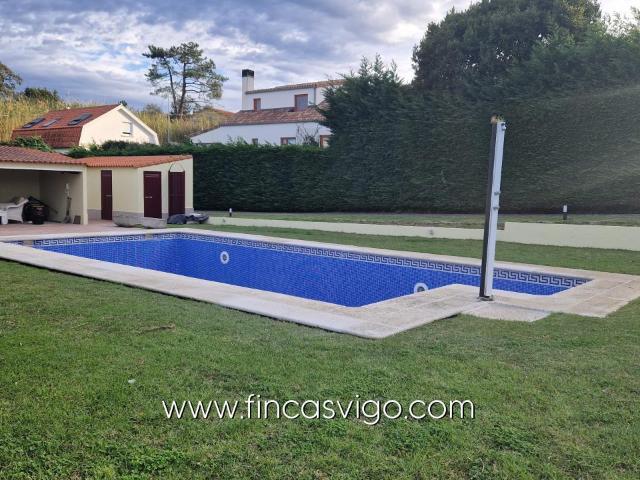 Villa en alquiler en Nigrán, A Foz