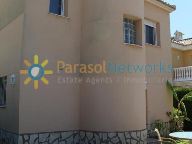 Chalet en alquiler en Oliva, Valencia