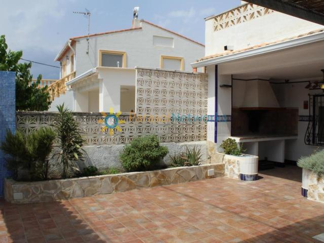 Chalet en alquiler en Urbanització Platja d'Oliva, Oliva