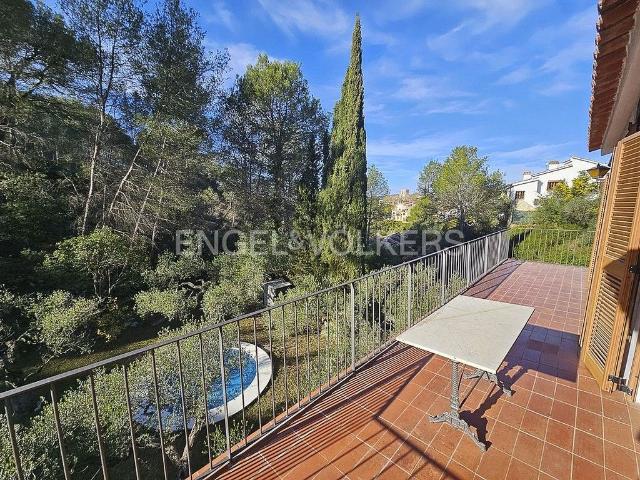 Villa en alquiler en Olivella
