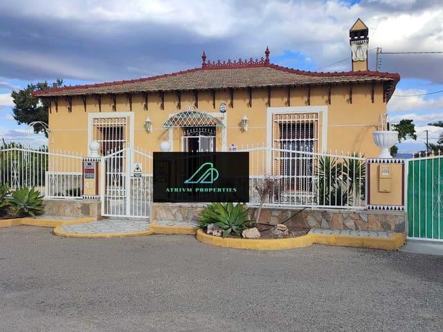 Villa en alquiler en Orihuela, Barrio Nuevo