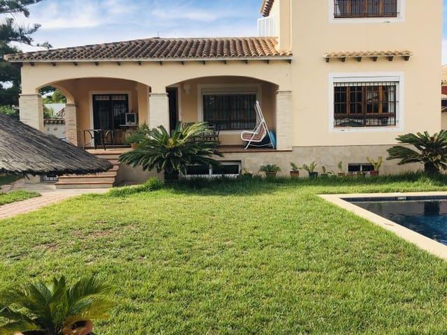 Villa en alquiler en Orihuela