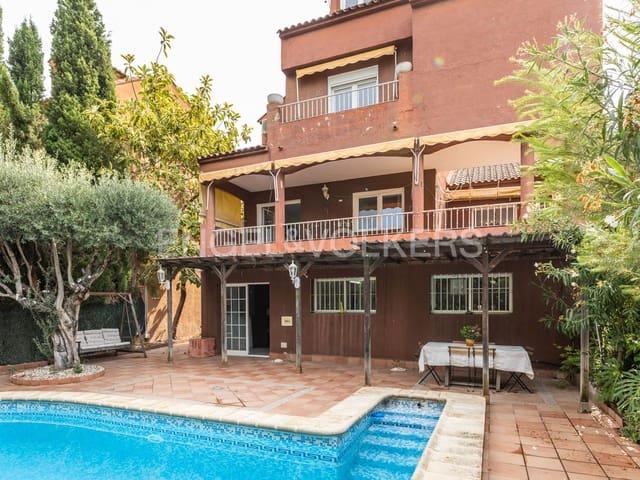 Villa en alquiler en Paterna