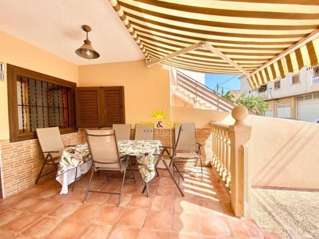 Villa en alquiler en Pilar De La Horadada, El Mojón