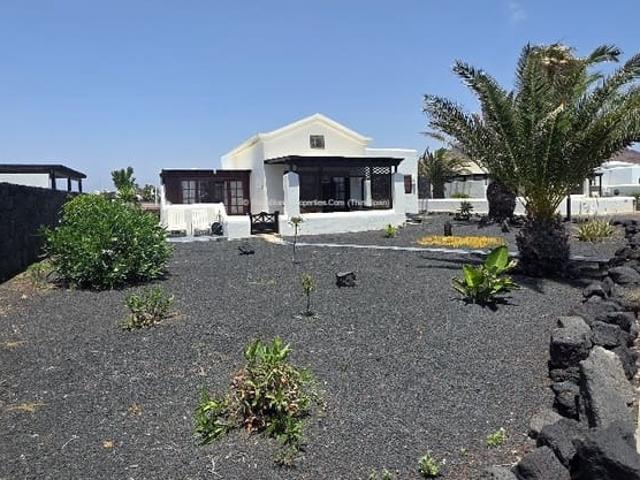 Chalet en alquiler en Playa Blanca, Yaiza