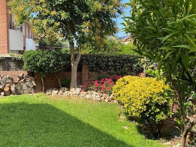 Chalet en alquiler en Esplugues De Llobregat, la Mallola