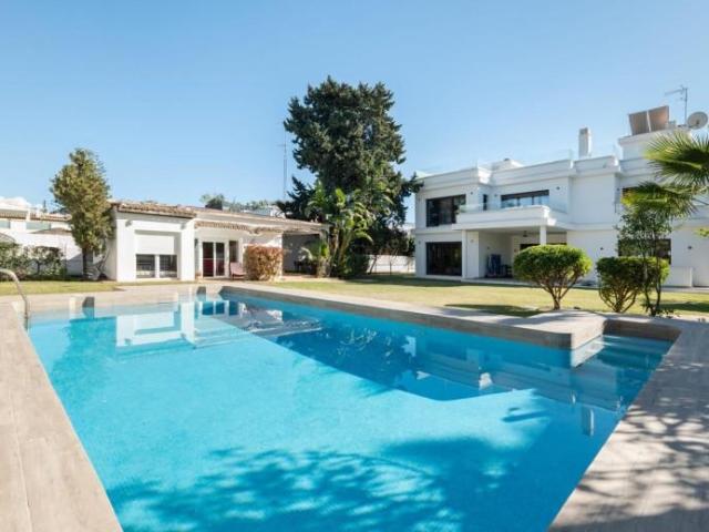 Villa en alquiler en San Pedro Alcántara