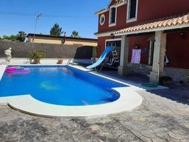 Villa en alquiler en Sanlúcar De Barrameda