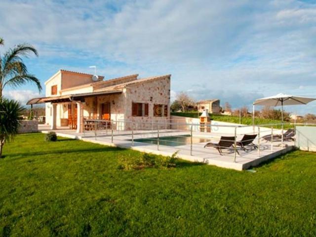 Villa en alquiler en Santa Margalida