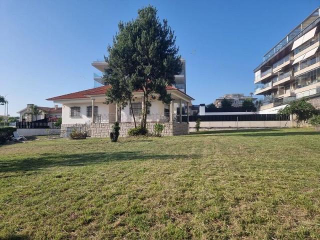 Villa en alquiler en Sanxenxo, Vista Alegre