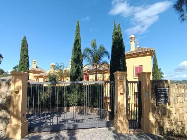 Villa en alquiler en San Roque