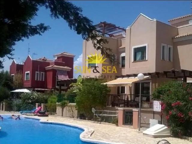 Villa en alquiler en Torrevieja, La Veleta