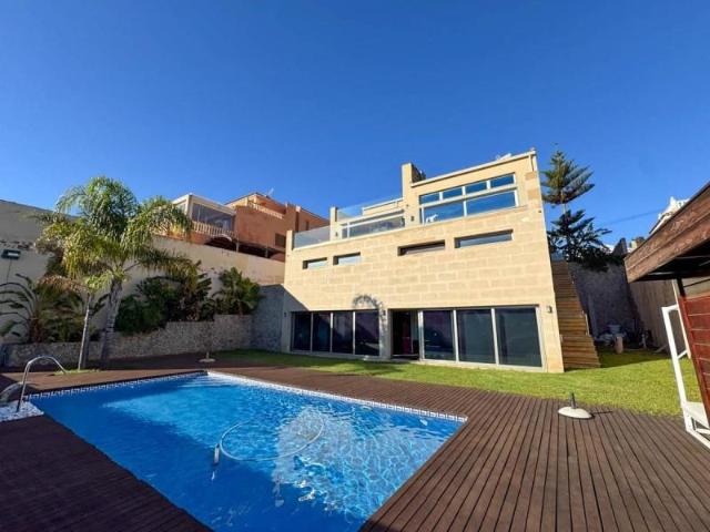 Villa en alquiler en Torrevieja, Villa Rosa