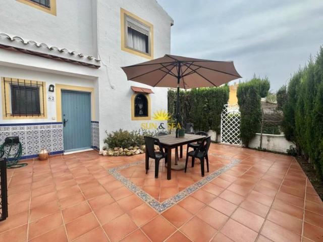 Villa en alquiler en Torrevieja, Torreblanca