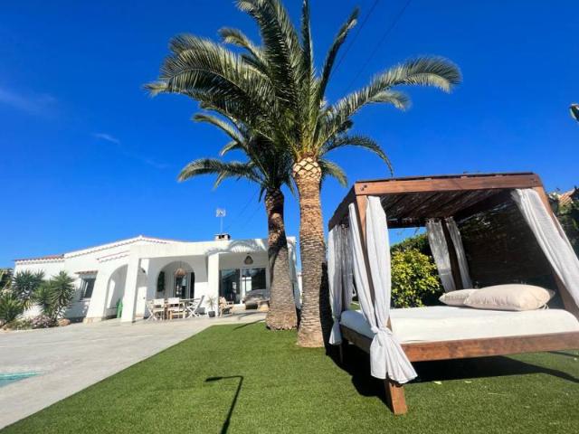 Chalet en alquiler en Urbanización La Torreta, Torrevieja