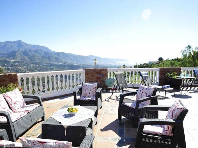 Chalet en alquiler en Torrox, Málaga