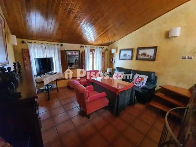 Casa en alquiler en San Ildefonso, Jaén