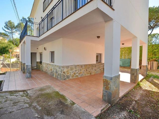 Chalet en alquiler en Vacarisses, Barcelona