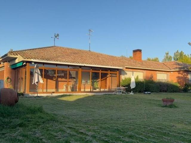 Chalet en alquiler en Valladolid