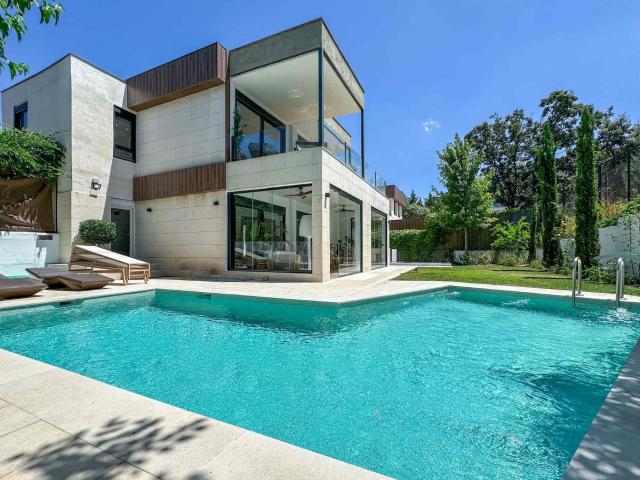 Casa en alquiler en Alcobendas, Valdelasfuentes