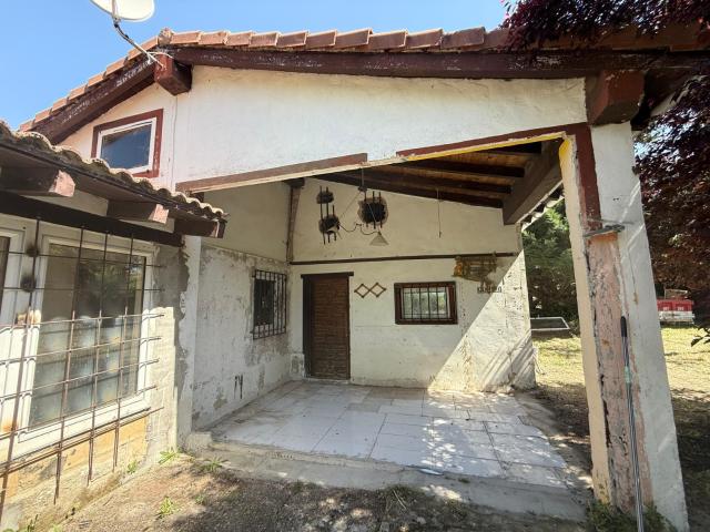 Chalet en venta en Valle de Losa, Burgos